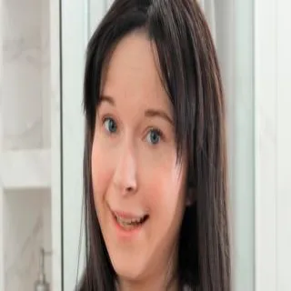 Sweetie Plum porno yıldızı