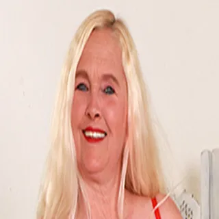 Sara Skippers porno yıldızı