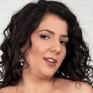 Lara Jones porno yıldızı