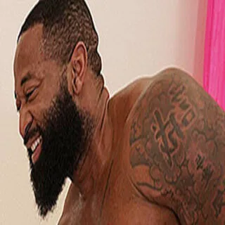 Brandon Calimesa porno yıldızı