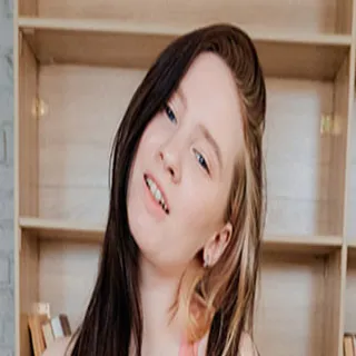 Julia A porno yıldızı