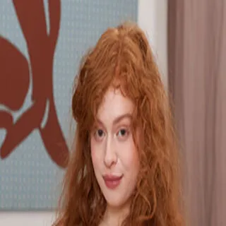 Reina Flore porno yıldızı