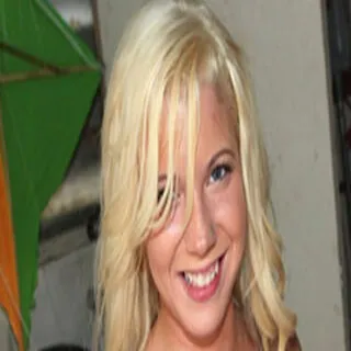 Eva Cole porno yıldızı