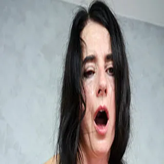 Roxxy Sinn porno yıldızı