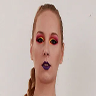 Delerious Hunter porno yıldızı