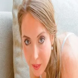 Anya Akulova porno yıldızı