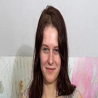Peach Delina porno yıldızı