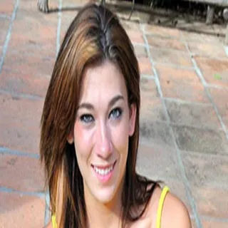 Hannah Reilly porno yıldızı