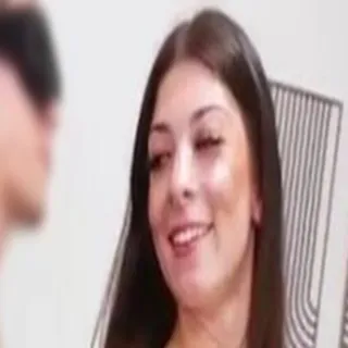 Violet Gains porno yıldızı