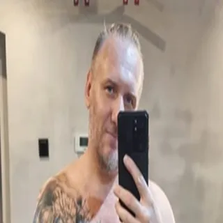 Axel Truu porno yıldızı