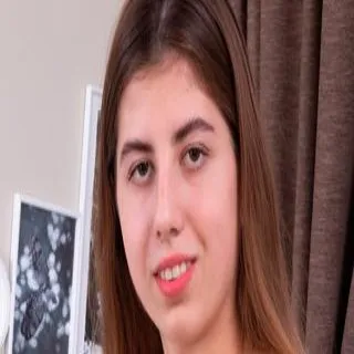 Sarra porno yıldızı