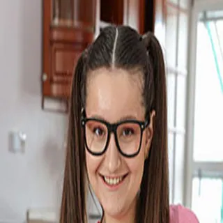Alisa Horavoka porno yıldızı