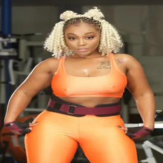 Mimi Curvaceous porno yıldızı