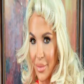 Anna Nicole West porno yıldızı