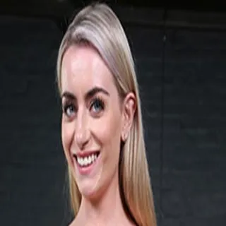 Emily Belle porno yıldızı