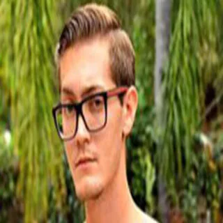 Buddy Hollywood porno yıldızı