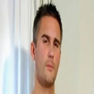 Steve Hooper porno yıldızı