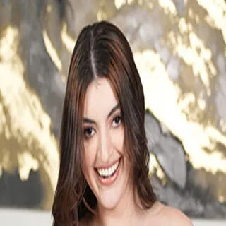Julia James porno yıldızı
