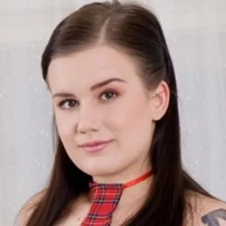 Little Eliss porno yıldızı