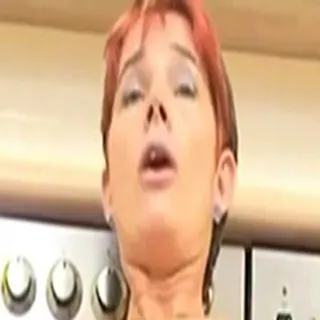 Marketa porno yıldızı