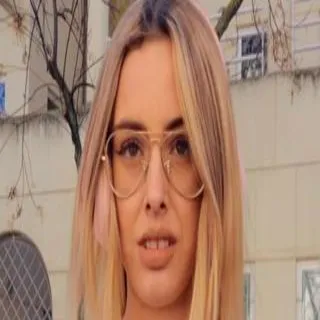 Lya Missy porno yıldızı