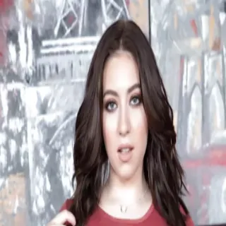 Amilia Onyx porno yıldızı