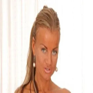 Domenika Pink porno yıldızı