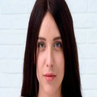 Julia Swork porno yıldızı