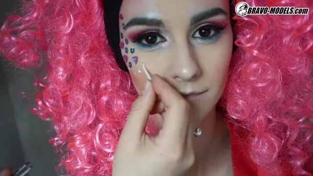 Adelle Unicorn'in Minyon Seks ve Sikiş