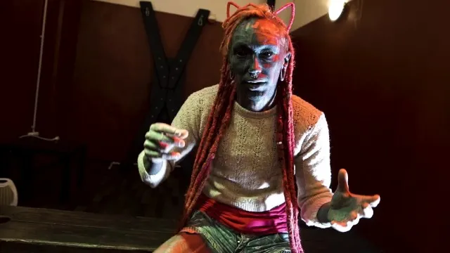 Lily Lu'nun BDSM seks videosu