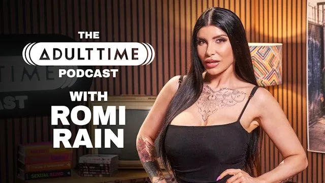 Romi Rain'in Karanlık Seks Anları ve Dövmeli Güzelliği