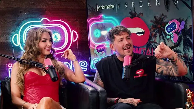 Jennifer White ve Kenzie Anne'in Röportaj ve Porno Sahnesi