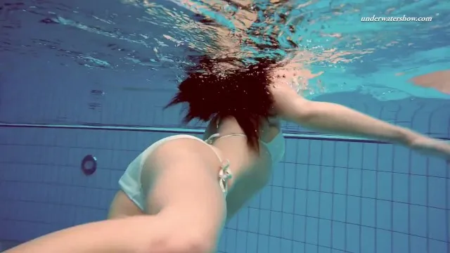 Alla'nın Underwater Show ve Seks Anları