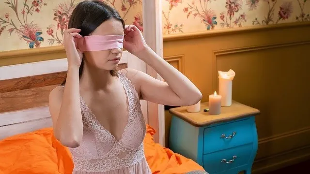 Genç Kızın Sert Seksi ve Anal İlişkisi
