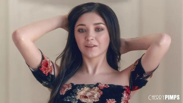Luna Love ve Sia Lust'un Genç Kızlar ve Grup Seks Anları