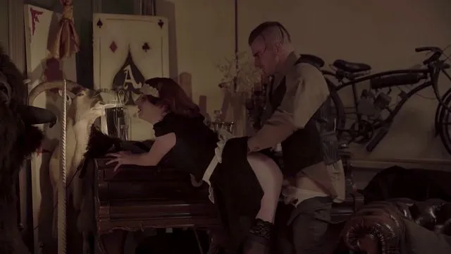 Nathan ve Aria'nın Romantik ve Sert Seks Anları