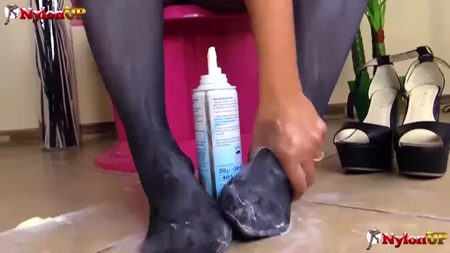 İtalyan Kızların Ayak ve Seks Anları