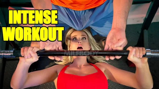 Donnie Rock ve Andi Avalon'un Pornstar ve Spor Salonu Seks Macerası