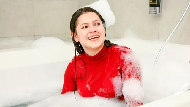 Genç Serenya Gomez'in Ateşli ve Tutkulu Seks İlişkisi