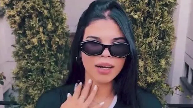 Esmer Kızın Açık Hava Seks ve Sikiş Anları