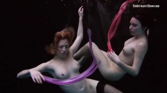 Güzel Kızın Duş ve Seks Anları ile Porno ve Sikiş