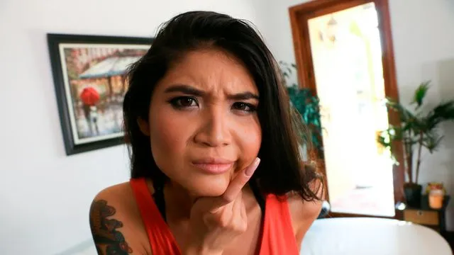 Brenna Sparks'ın Ateşli Seks Macerası ve Köpek Pozisyonu ile Sikiş