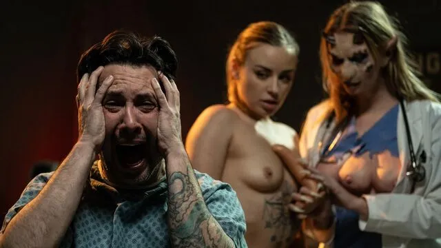 Ashley Lane ve Anna Claire Clouds'un Ateşli Oral Seks Anları