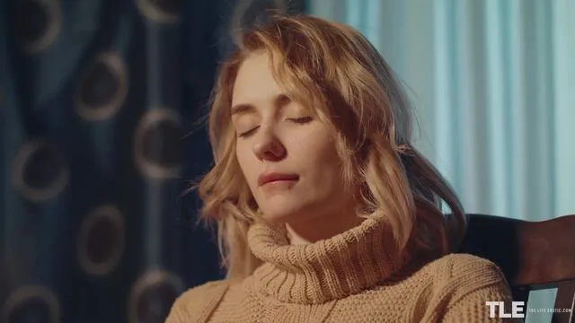 Alice Shea'in Solo Pornosu ve Mastürbasyon ile Sikiş