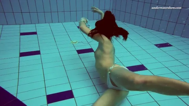 Alla'nın Su Altında Seks ve Porno Sahnesi
