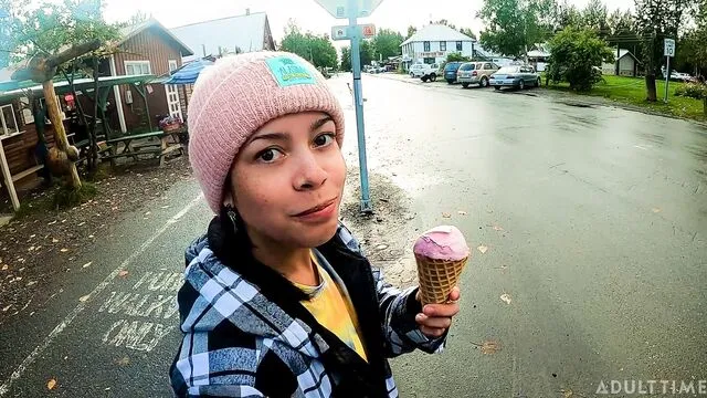 Lana Mars'ın Lezbiyen ve Erotik Seks Anları