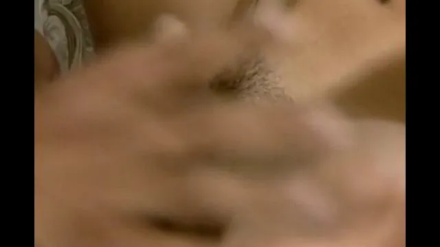 Esmer kadının parmaklama ve sikiş