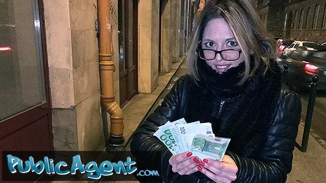 Rachel Adjani'nin Büyük Göğüslü Porno ve Seks