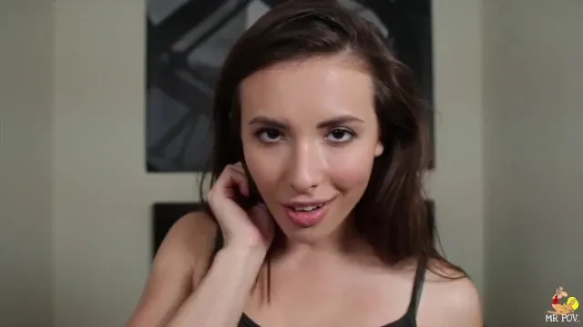 Casey Calvert'in Doğal Göğüsli Aşkı ve Seks