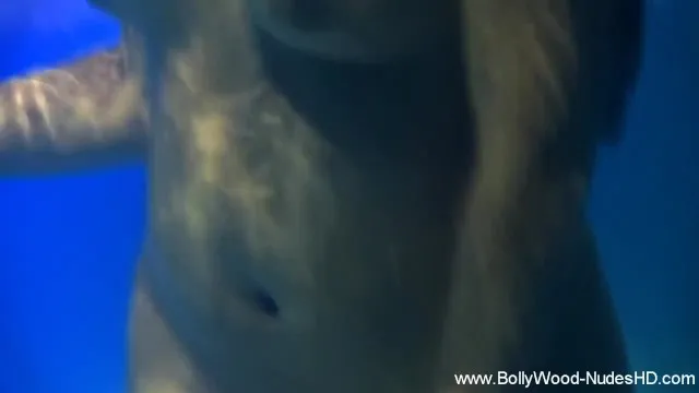 Olgun ve Güzel Asyalı Kadının Romantik Solo ve Seks
